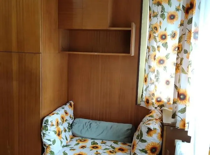 Maria Louisa Apartment *